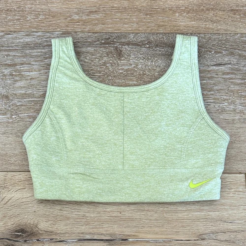 Nike Women's‎ Light Green Sports Bra
